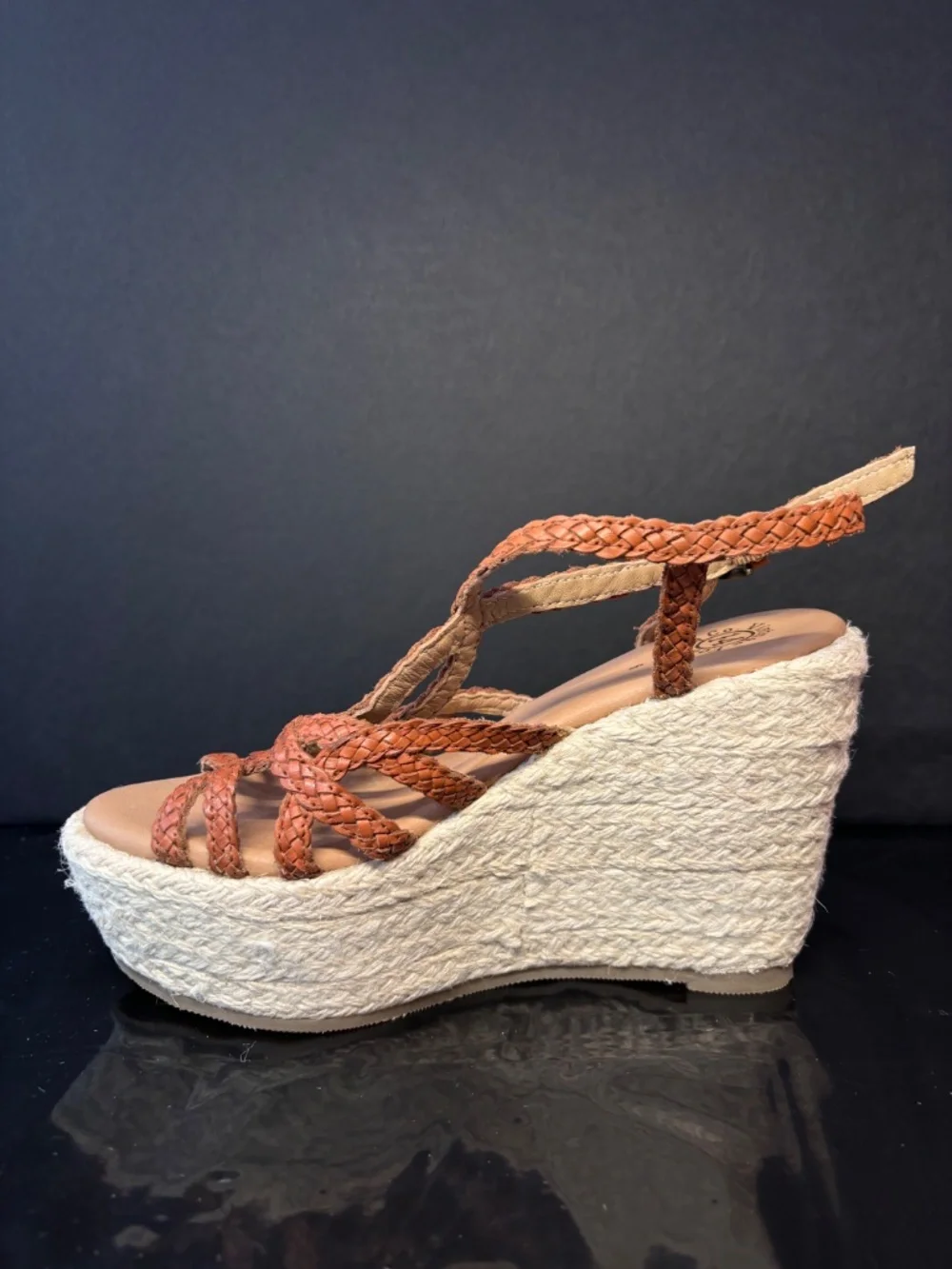Vintage Foundry Co step into